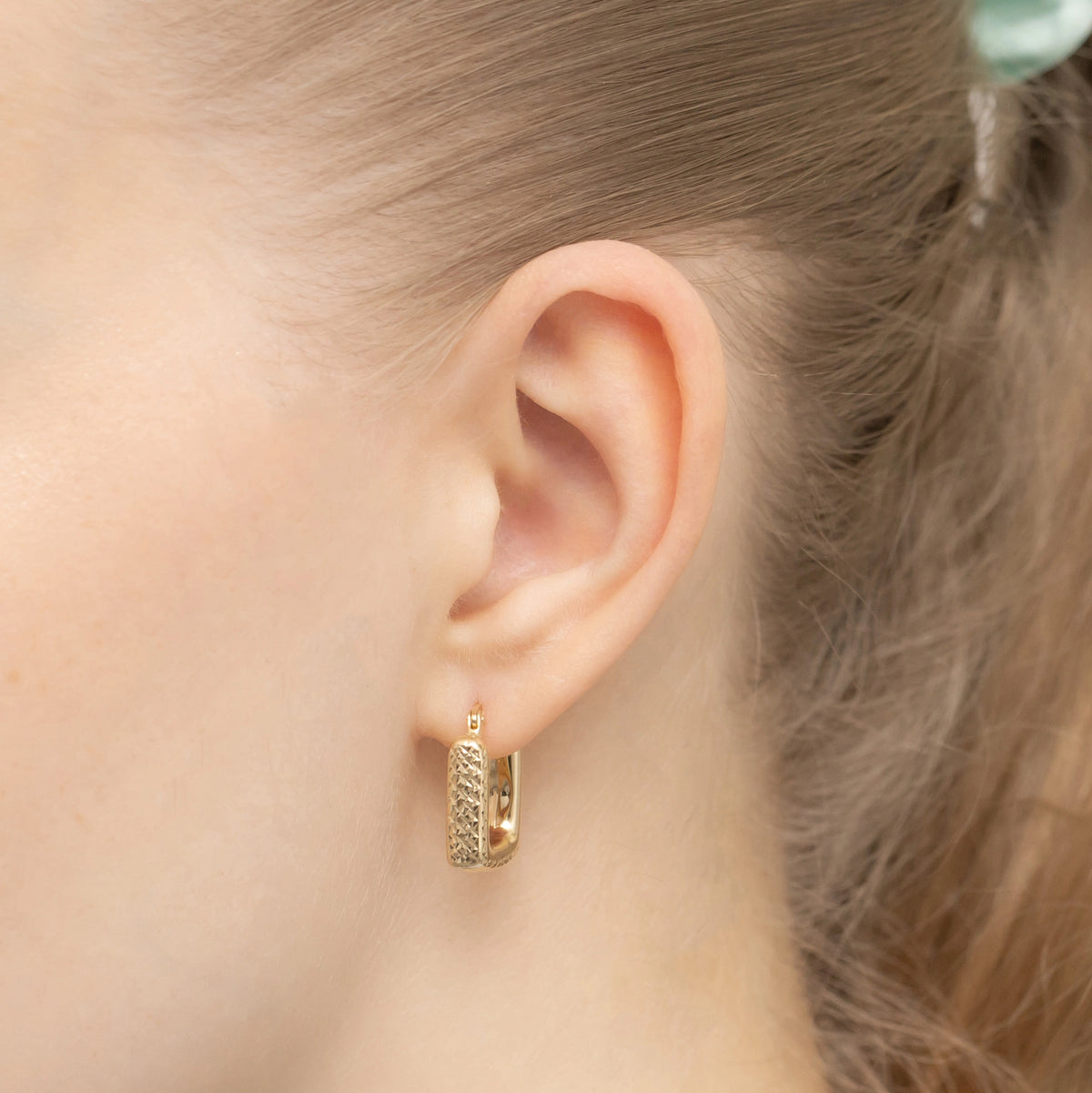 gold-creole-earrings-rectangles-k-gw-729-585