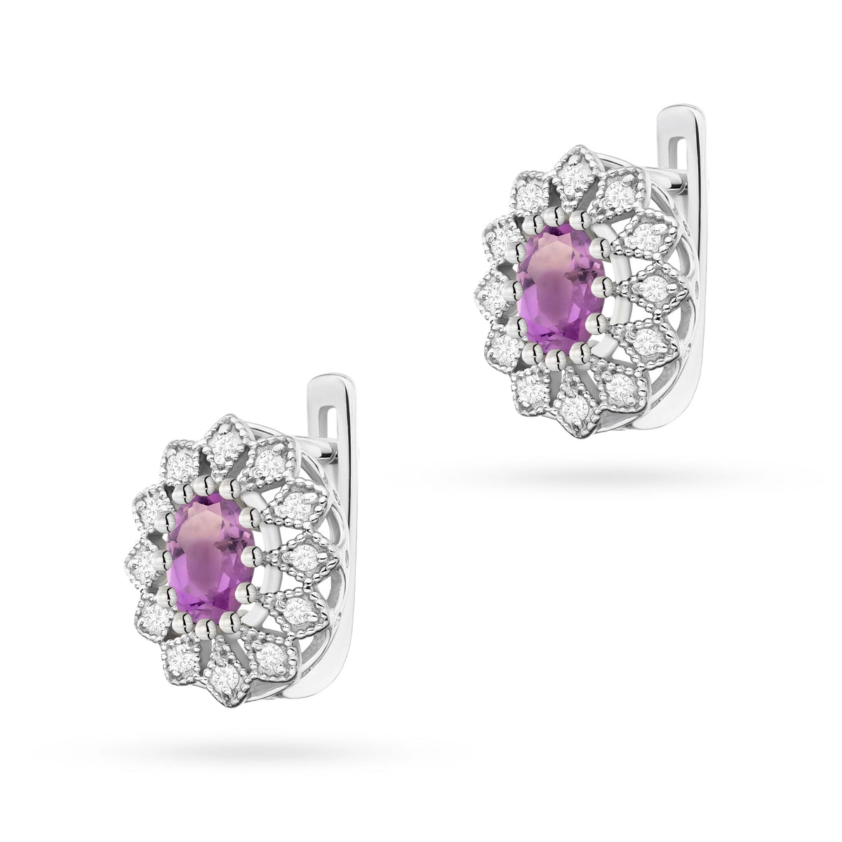 goldohrringe-mit-2-x-0-40ct-amethysten-und-0-206ct-zusätzlichen-diamanten-k0354-amv-01