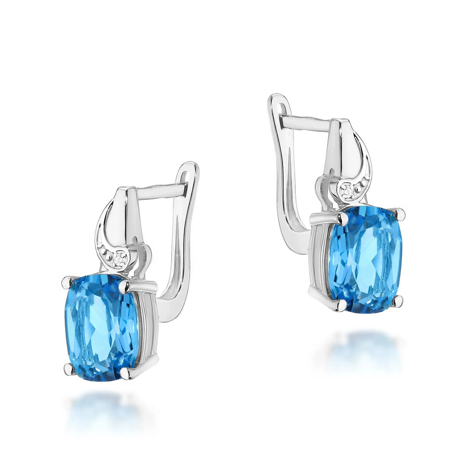 gold-earrings-with-2-x-2-40ct-topazes-and-0-01ct-additional-diamonds-k0400-tob-01