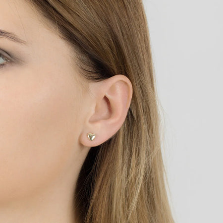 gold-stud-earrings-hearts-k042-333