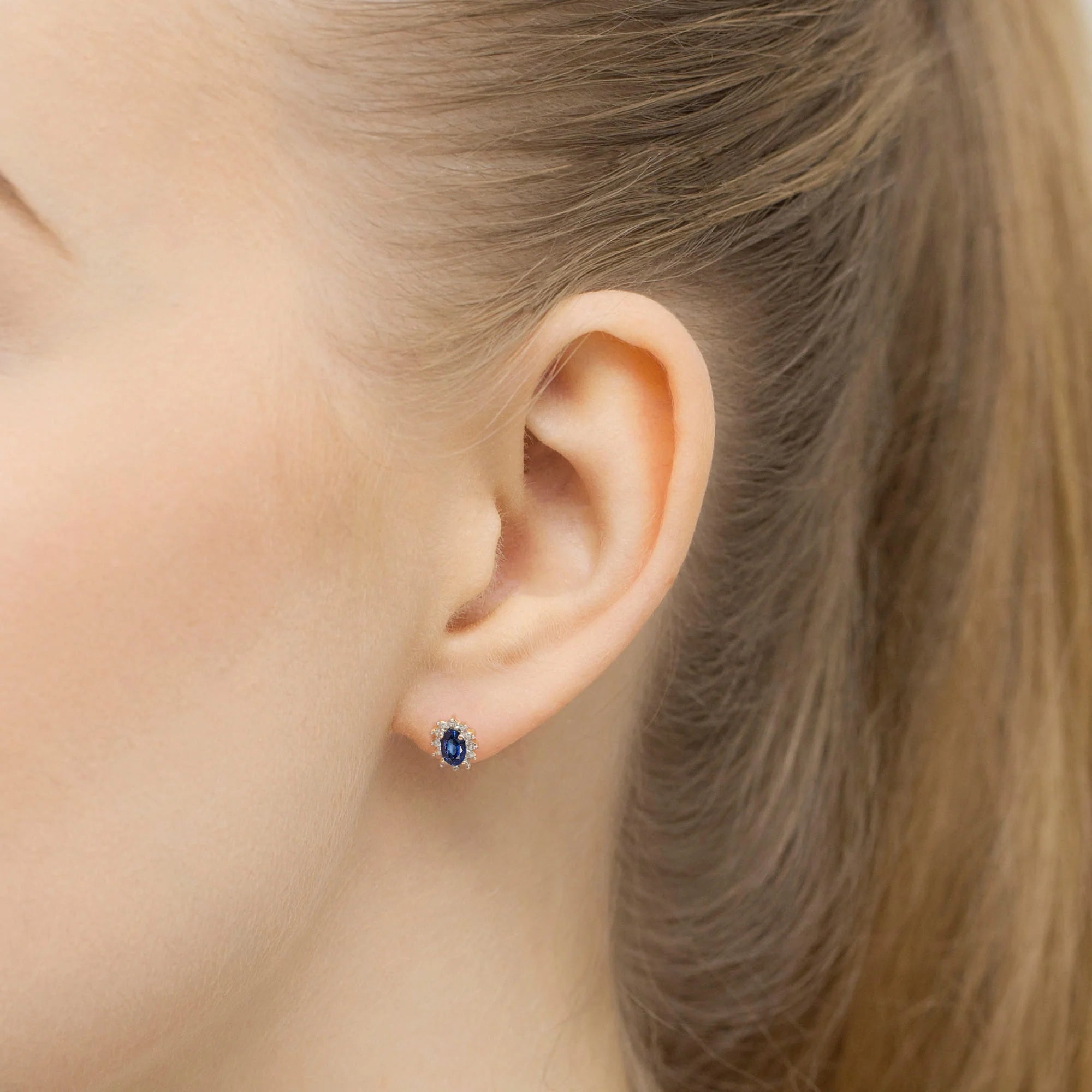 Gold Earrings with 0.30 ct Sapphires and 0.04 ct Diamonds | 585 (14k) Gold Stud Earrings