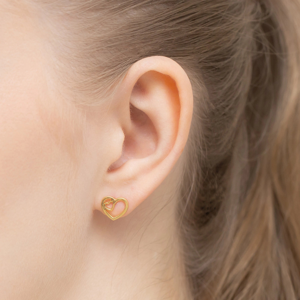 Boucles d'oreilles clous en argent doré