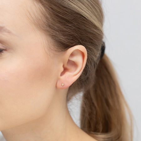 gold-stud-earrings-k1883-333-3