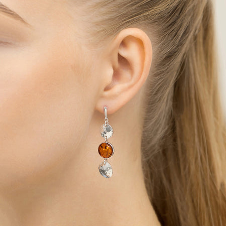 silver-stud-earrings-with-natural-amber-k1892-925-s