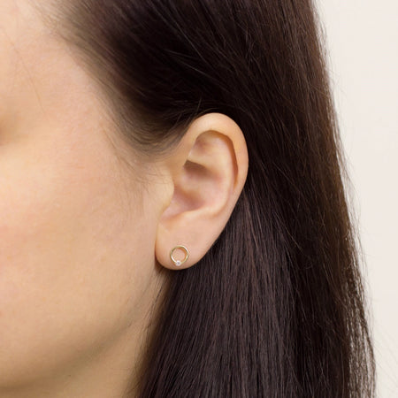 gold-earrings-with-zirconia-k476-585