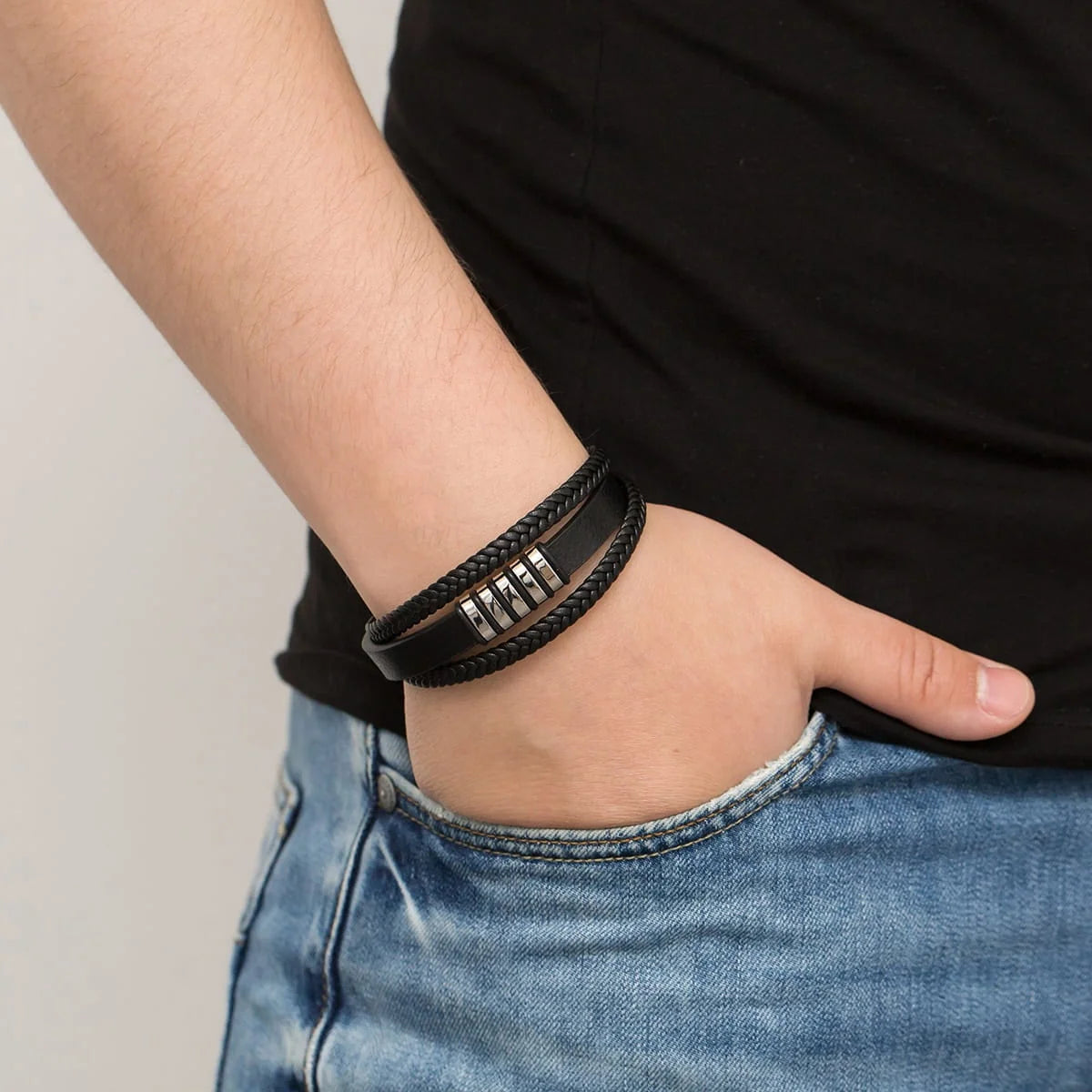 bracelet-homme-en-cuir-et-acier-bs014