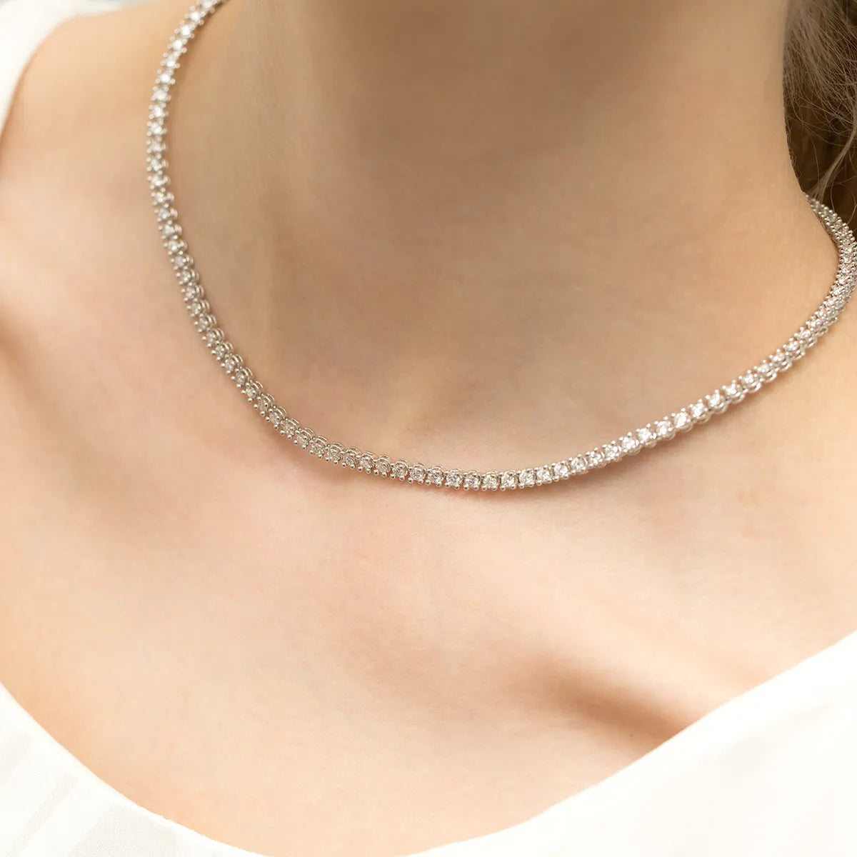 gold-necklace-with-6-90ct-diamonds-n0074-diw-01