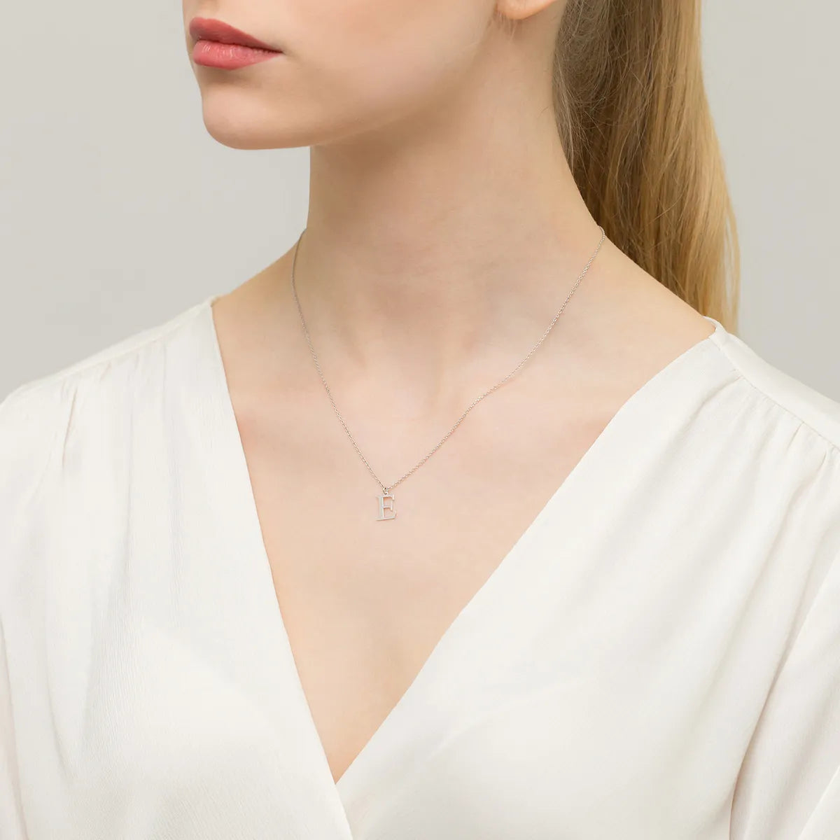 collier-argent-lettre-e-n773-925-s-e