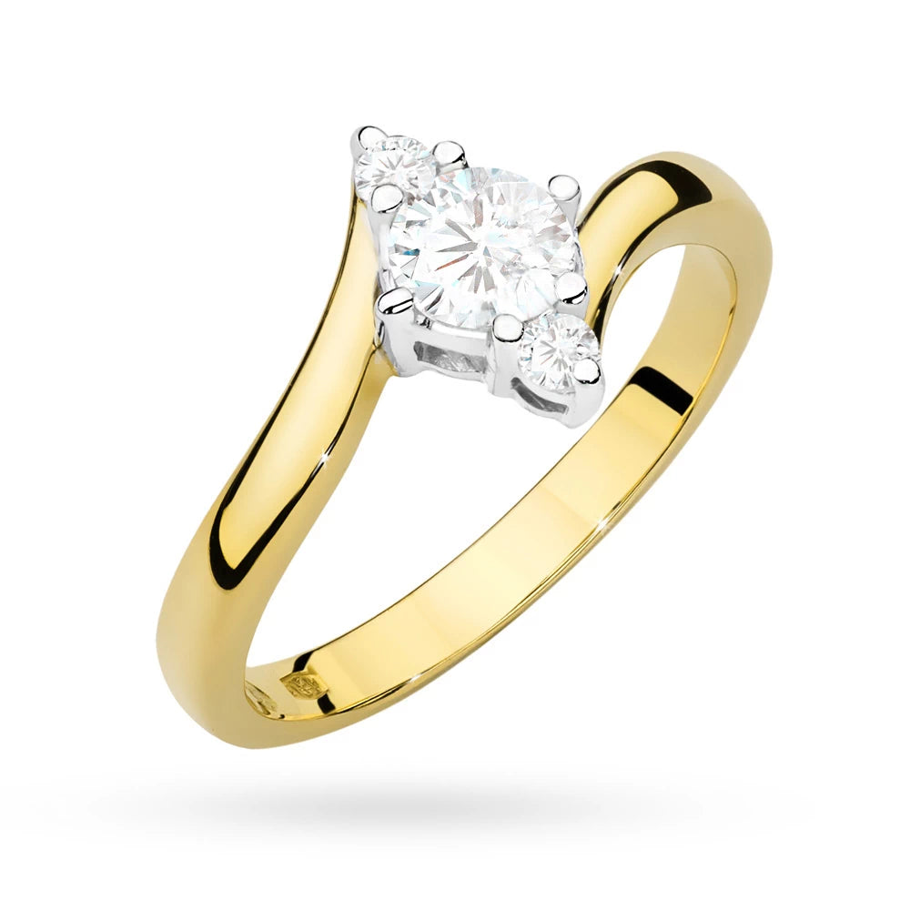 zlatý prsteň so 0,60 ct bielym zafírom a diamantmi p038-585-bs0-60