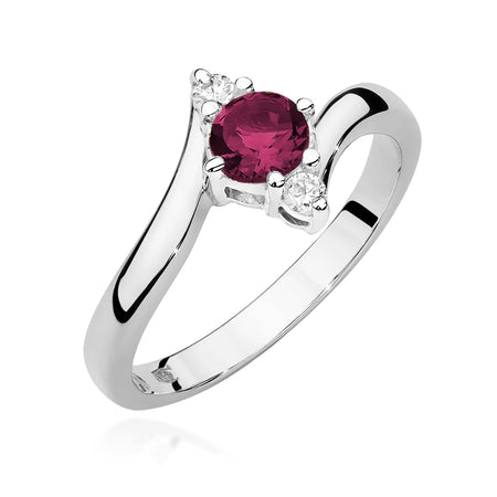 gold-ring-with-0-60ct-ruby-and-diamonds-p038-585-r0-60