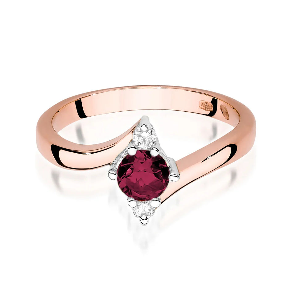 gold-ring-with-0-60ct-ruby-and-diamonds-p038-585-r0-60