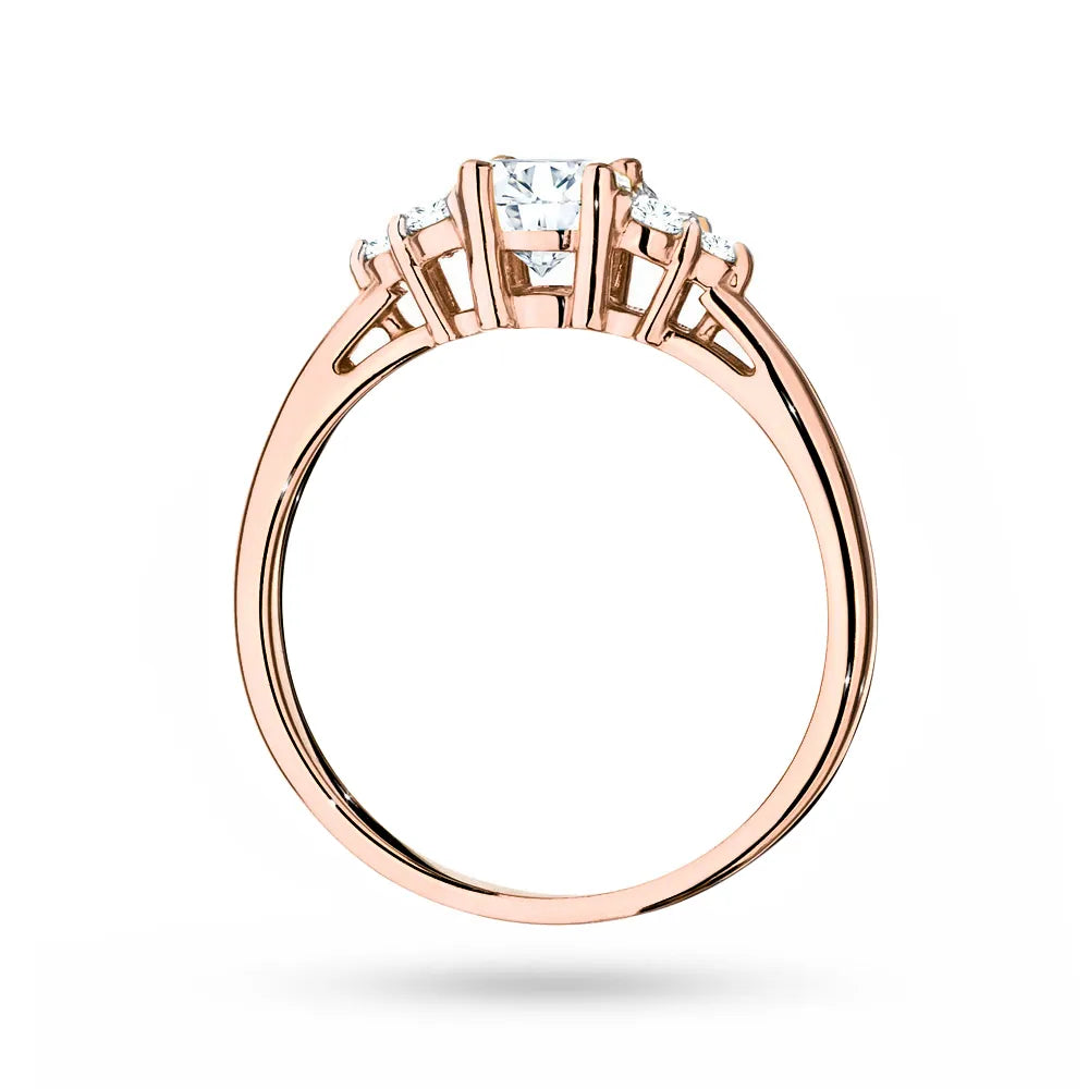 gold-ring-with-white-sapphire-and-diamonds-p127