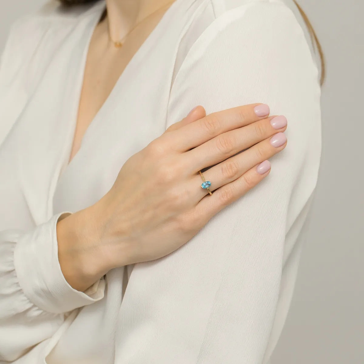 bague-en-or-avec-topaze-0-90ct-p148-585-t0-90