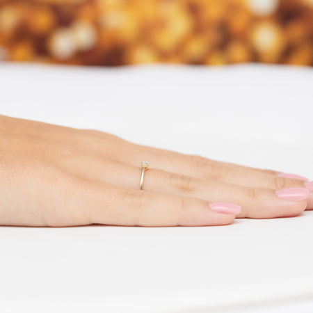 8k-gold-ring-with-zirconia-heart-p169-333-b