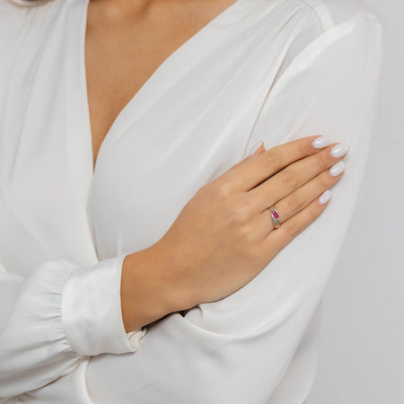 14k-gold-ring-with-red-zirconia-p170-585-c