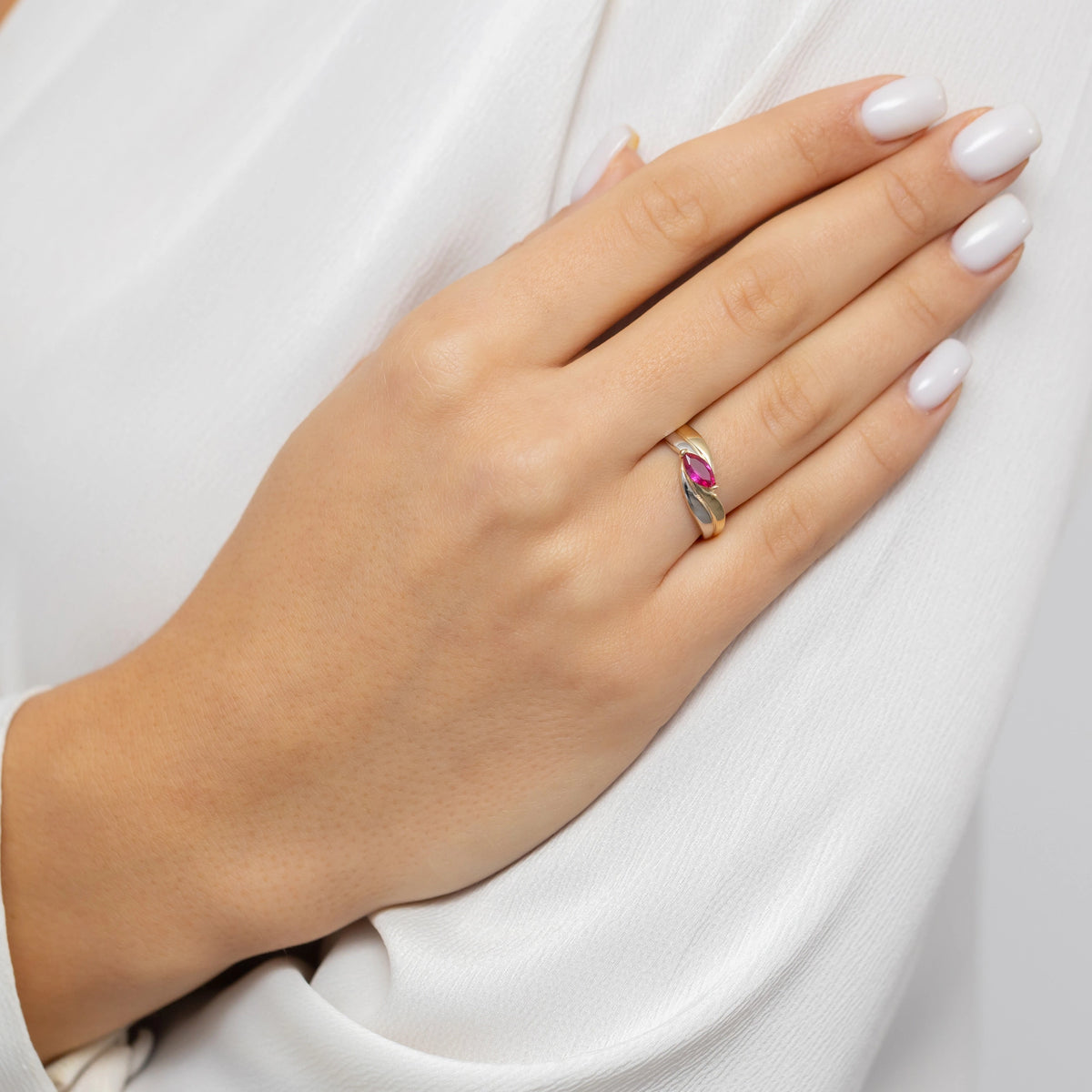 bague-en-or-14k-avec-zirconia-rouge-p170-585-c
