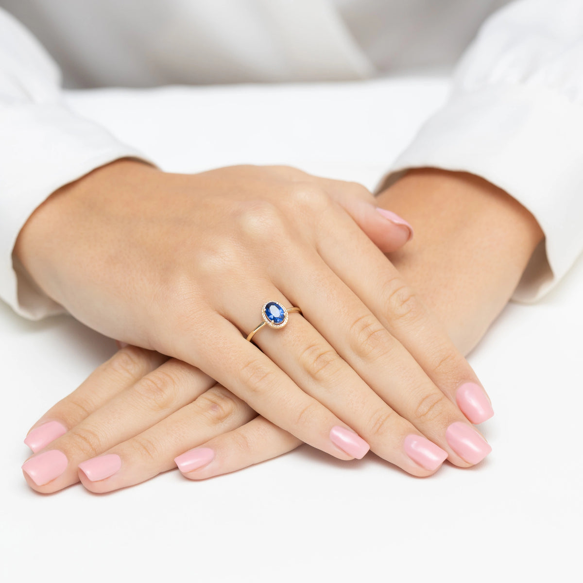 8k-gold-ring-with-blue-zirconia-p173-333-n