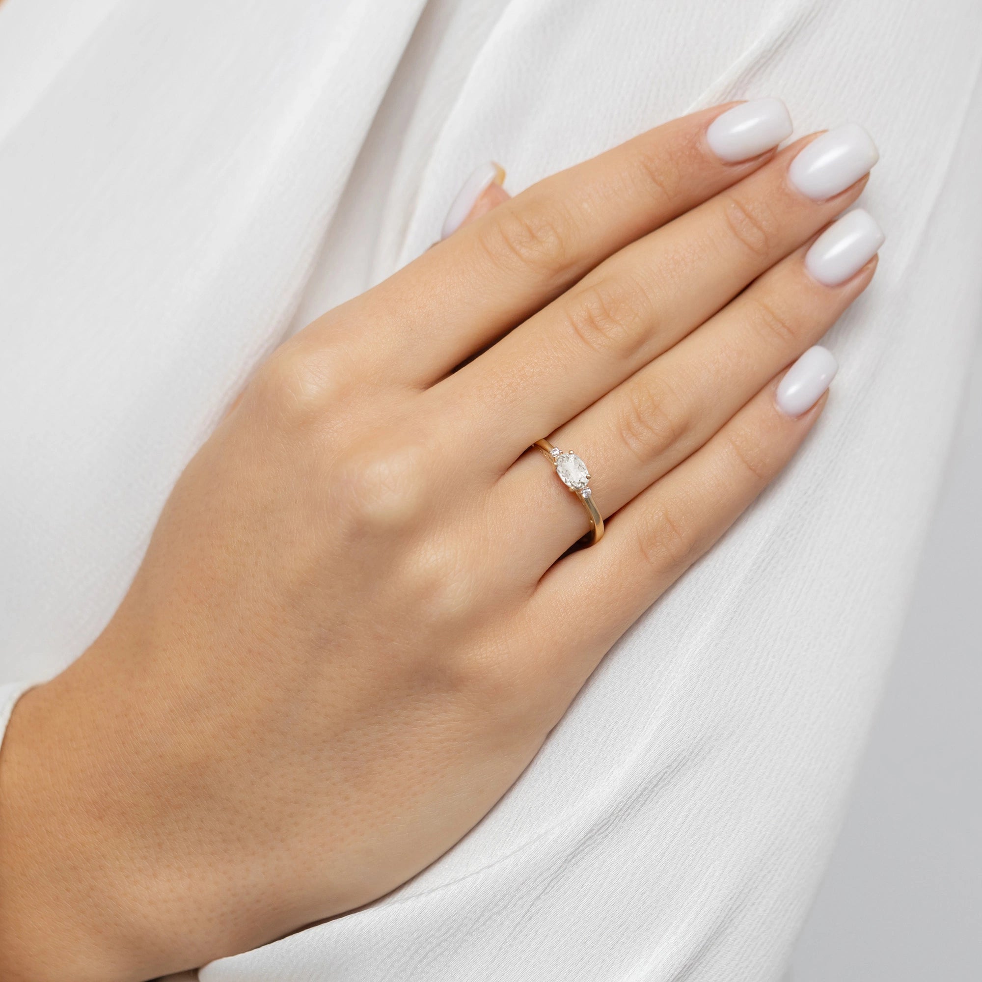 8k-gold-ring-with-zirconia-p191-333-b