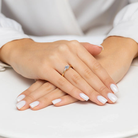 8k-gold-ring-with-zirconia-p192-333-b