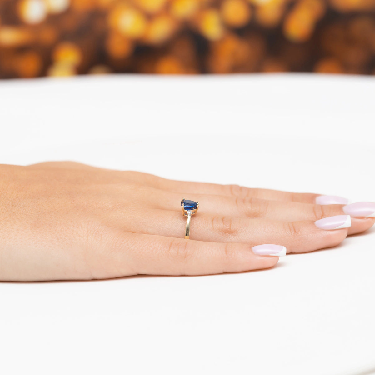 8k-gold-ring-with-dark-blue-zirconia-p193-333-g