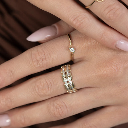 14k-gold-ring-with-zirconia-p197-585-b