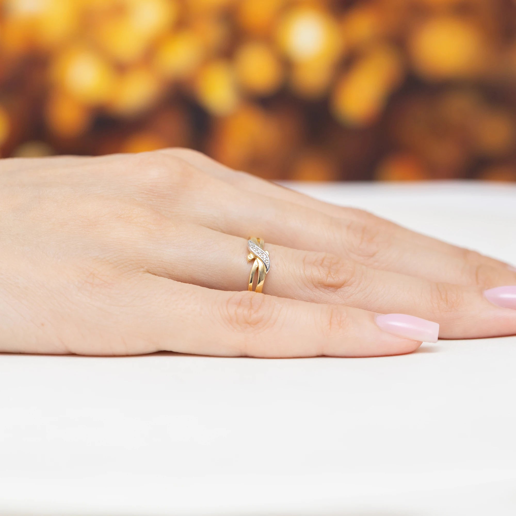 8k-gold-ring-with-zirconia-p210-333-b