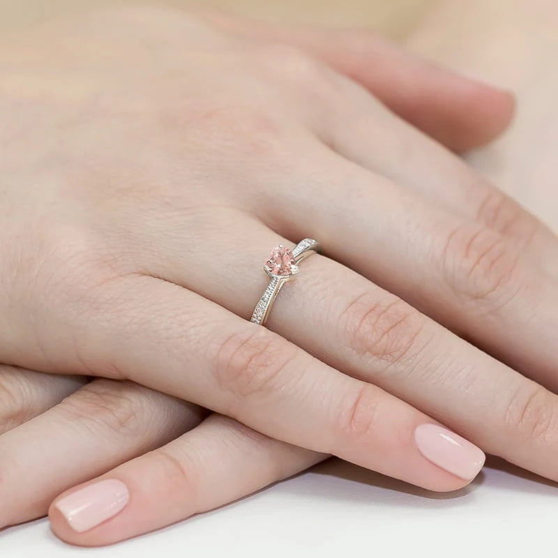White Gold engagement ring with Heart 0.50 ct Central and 0.03 ct Sideline Lab-grown Diamonds - GREMARI fine jewelry
