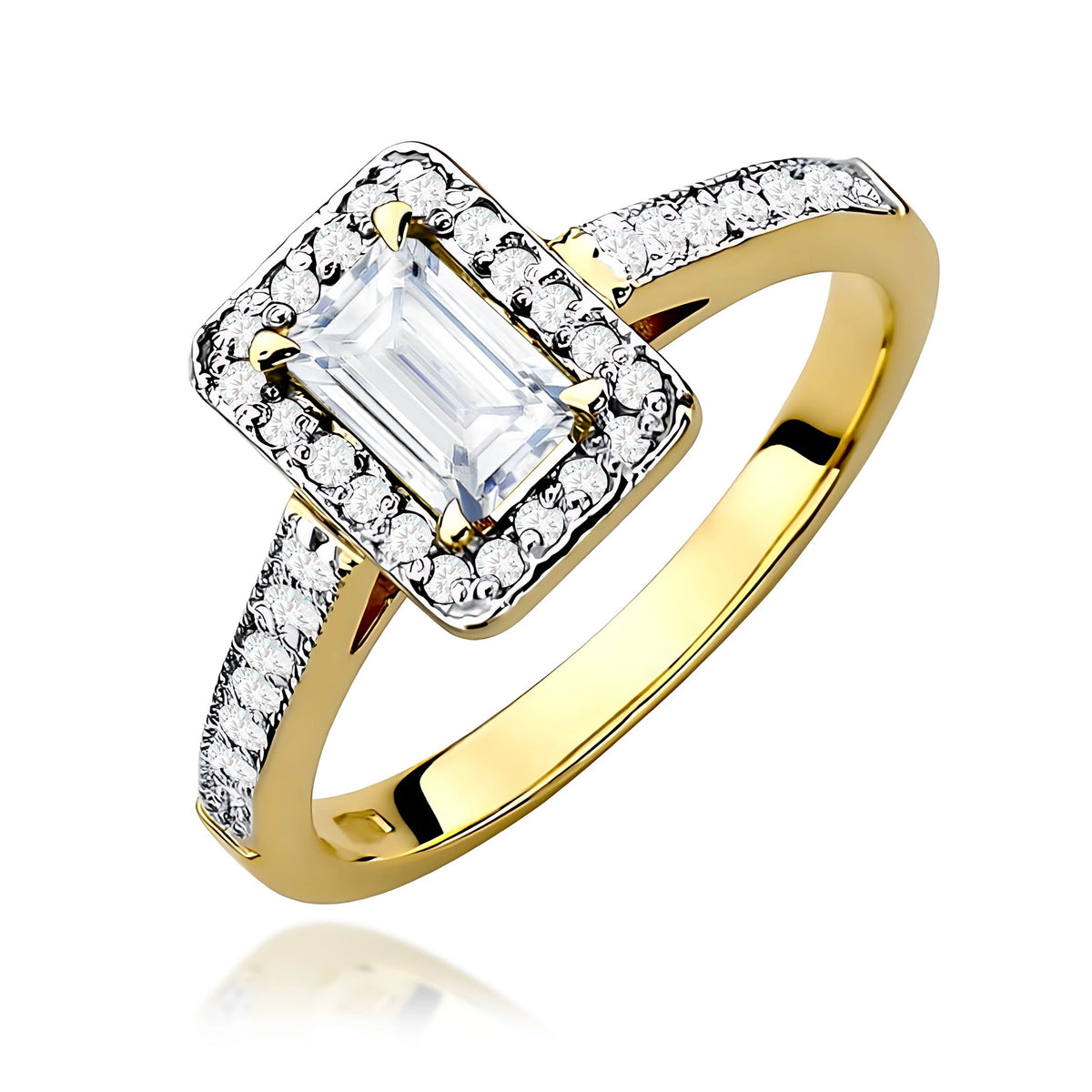 Yellow Gold Ring with Emerald 0,60ct Central and 0,22ct Sideline Lab-grown Diamonds