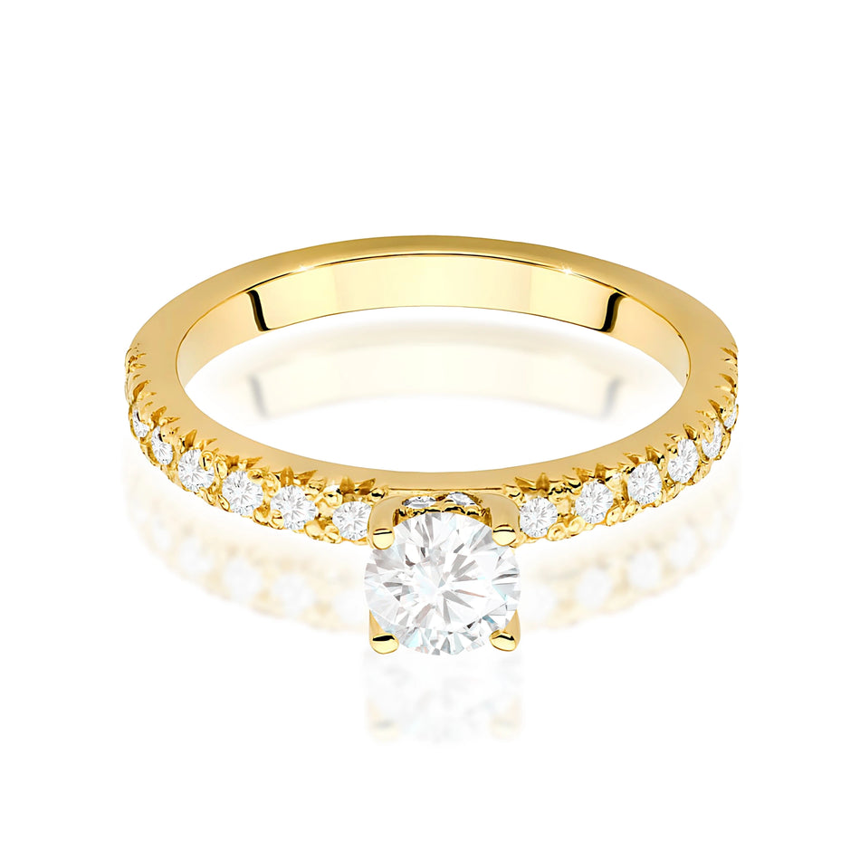 Yellow Gold Ring with Round 0,40ct Central and 0,243ct Sideline Lab-grown Diamonds
