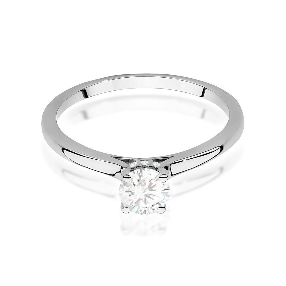 White Gold Ring with Round 0,40ct Central and 0,06ct Sideline Lab-grown Diamonds