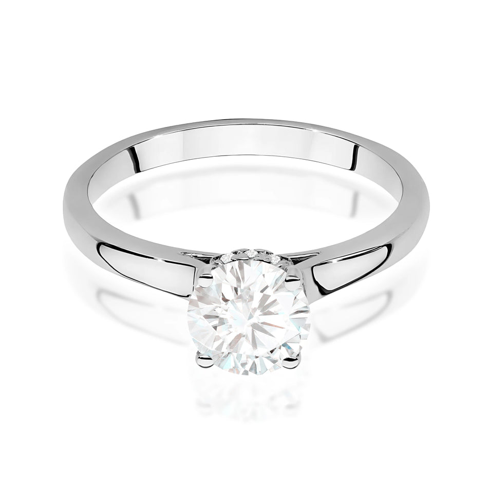 White Gold Ring with Round 1,00ct Central and 0,07ct Sideline Lab-grown Diamonds