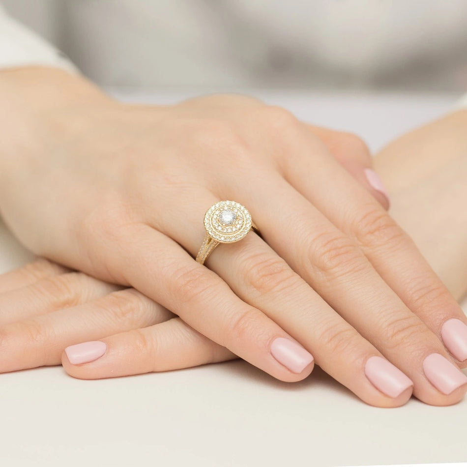 Yellow Gold Ring with Round 0,40ct Central and 0,613ct Sideline Lab-grown Diamonds