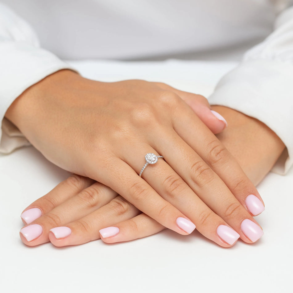 White Gold engagement ring with Oval 0.30 ct Central and 0.17 ct Sideline Lab-grown Diamonds - GREMARI fine jewelry