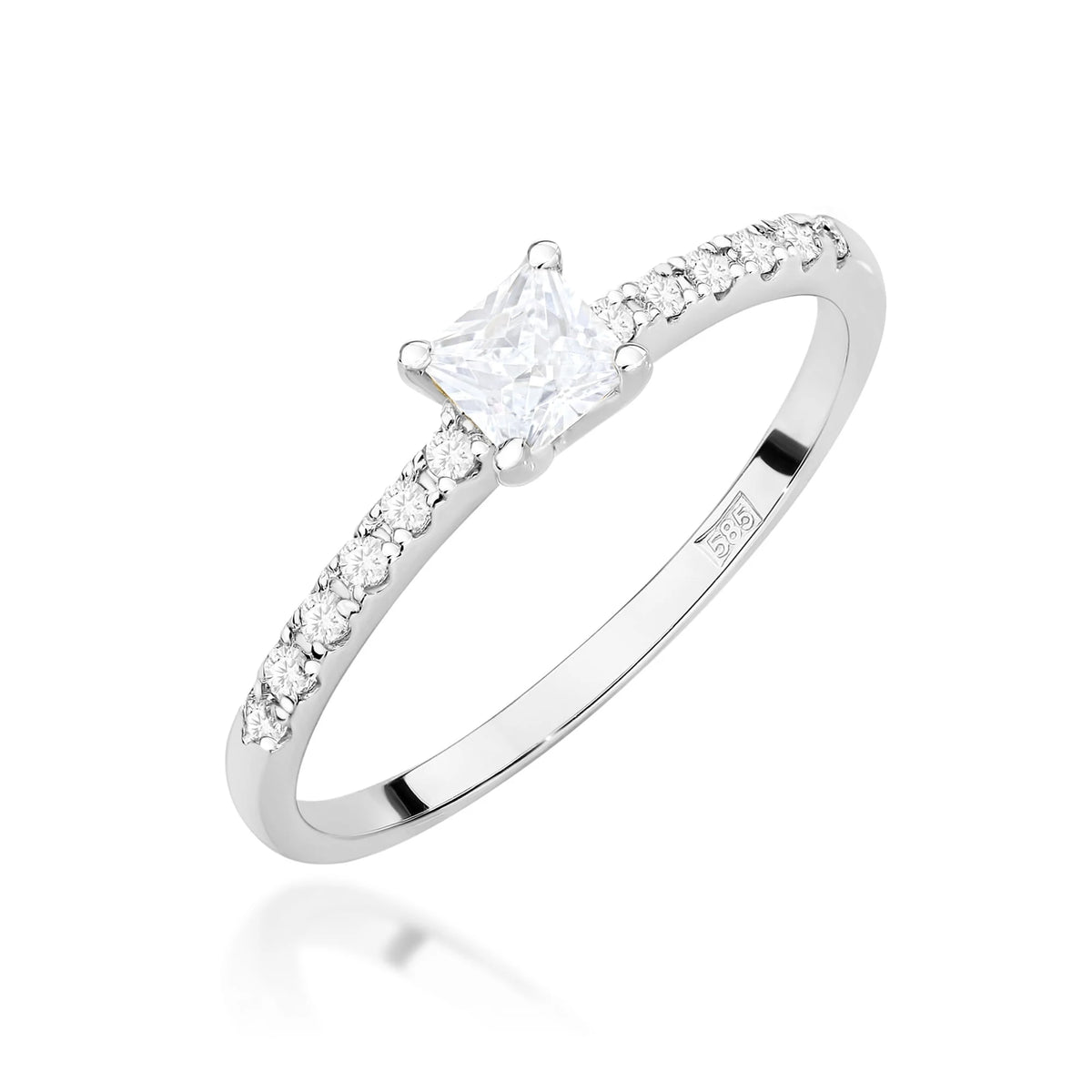 GREMARI White Gold engagement ring with Princess 0.30 ct Central and 0.103 ct Sideline Lab-grown Diamonds