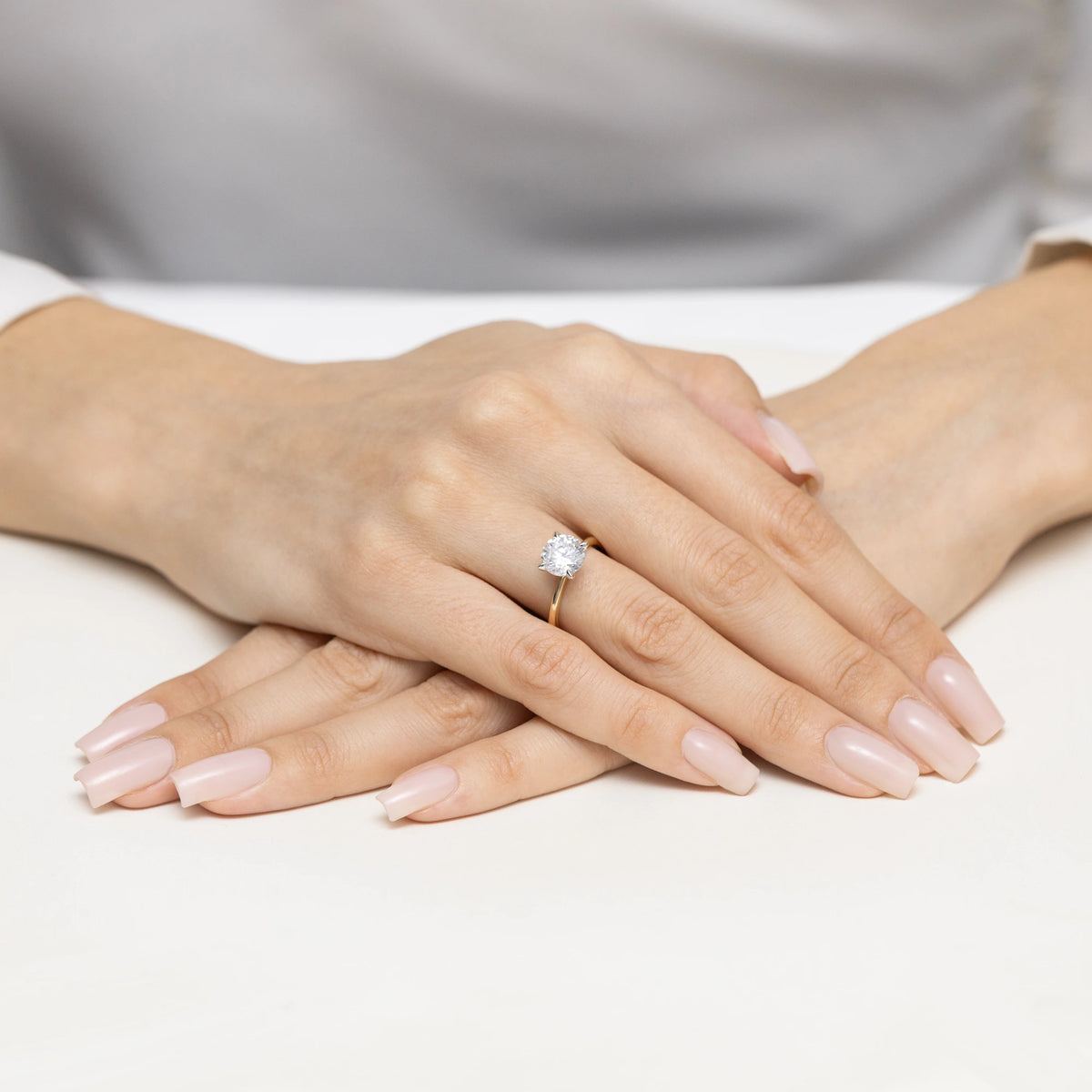 Bague en or avec diamant de laboratoire de 2,00 ct