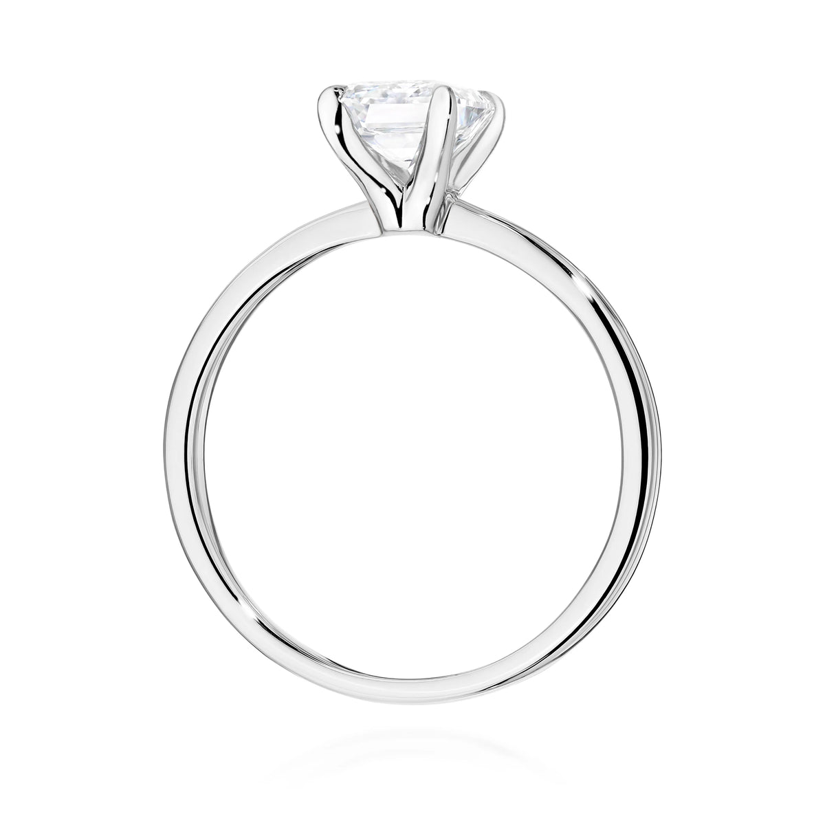 White Gold Ring with Emerald 1,50ct Lab-grown Diamond