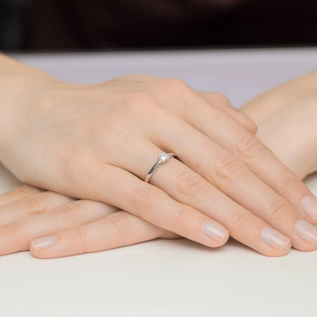 silver-ring-with-zirconia-up012-925-s