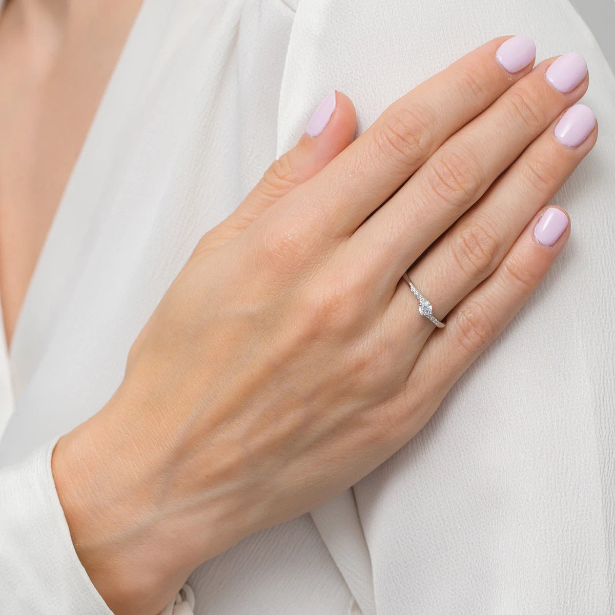 silver-ring-with-zirconia-up017-925-bs