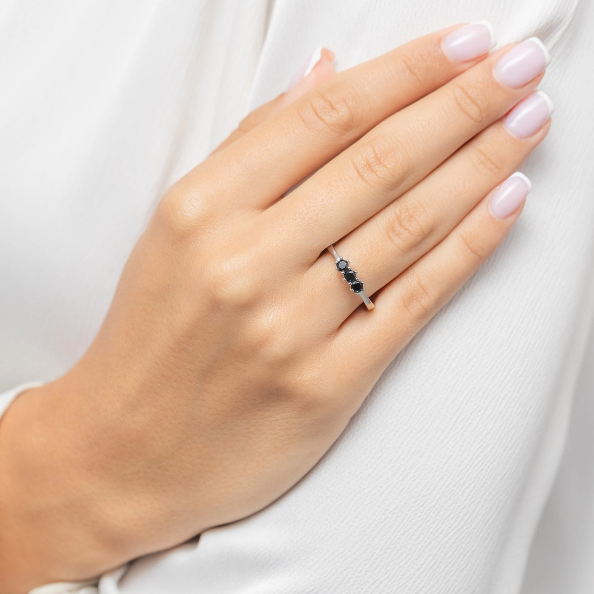 silver-ring-with-zirconia-up019-925-czs