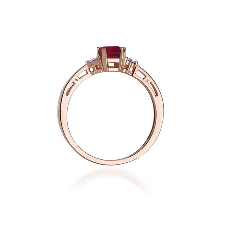 gold-ring-with-0-80ct-ruby-and-diamonds-w0002-rur-01