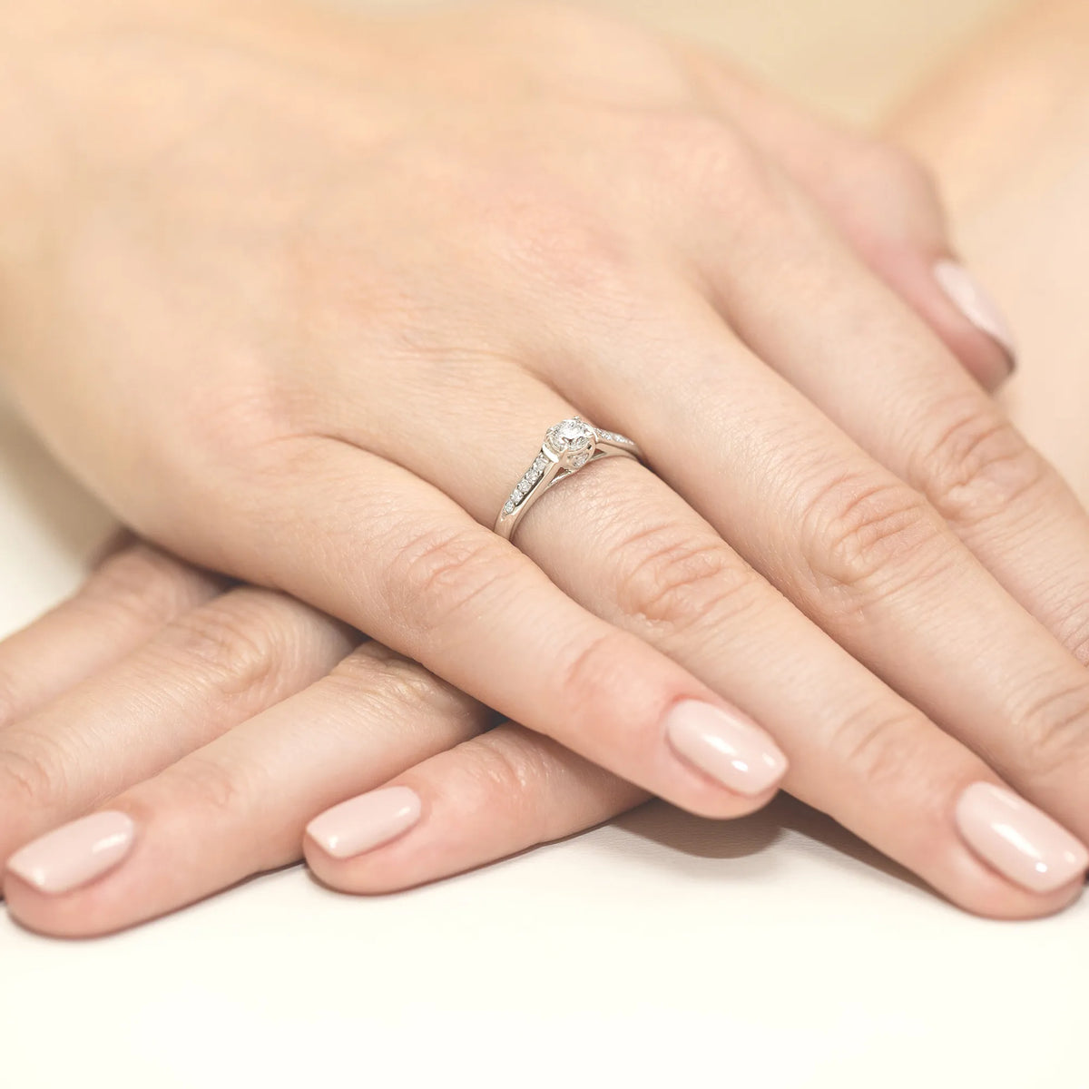 gold-ring-with-0-23ct-and-0-103ct-diamonds-w0016-diw-01