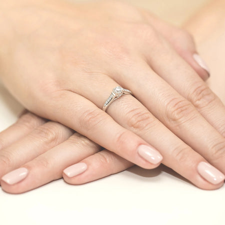 gold-ring-with-0-23ct-and-0-103ct-diamonds-w0016-diw-01