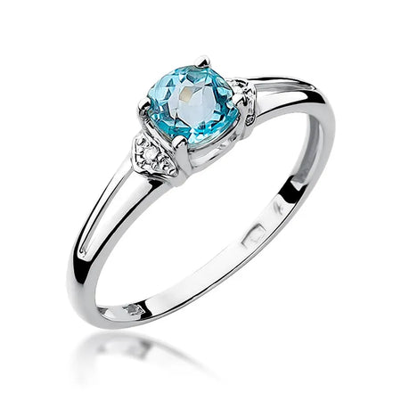 gold-ring-with-0-70ct-topaz-and-0-01ct-diamonds-w0039-tob-01