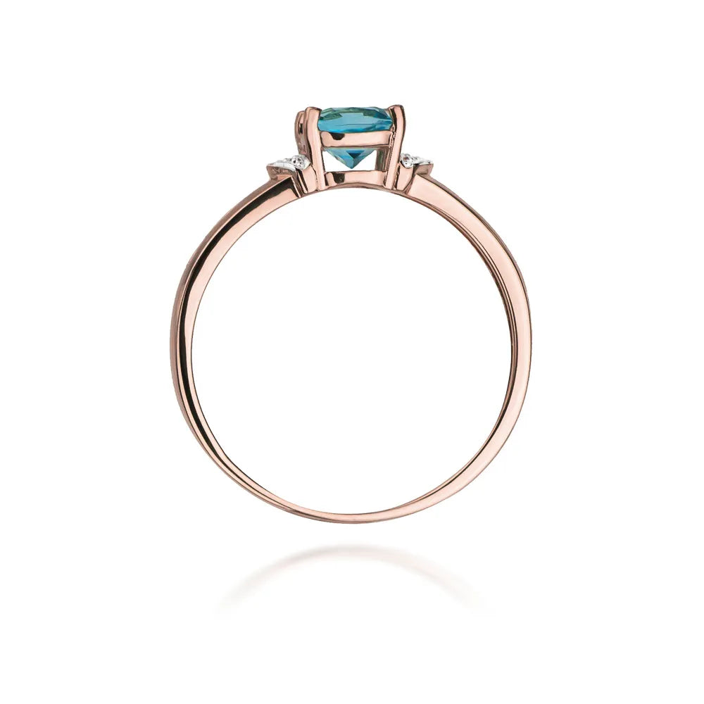 gold-ring-with-0-70ct-topaz-and-0-01ct-diamonds-w0039-tob-01
