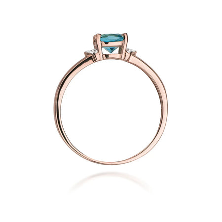 gold-ring-with-0-70ct-topaz-and-0-01ct-diamonds-w0039-tob-01