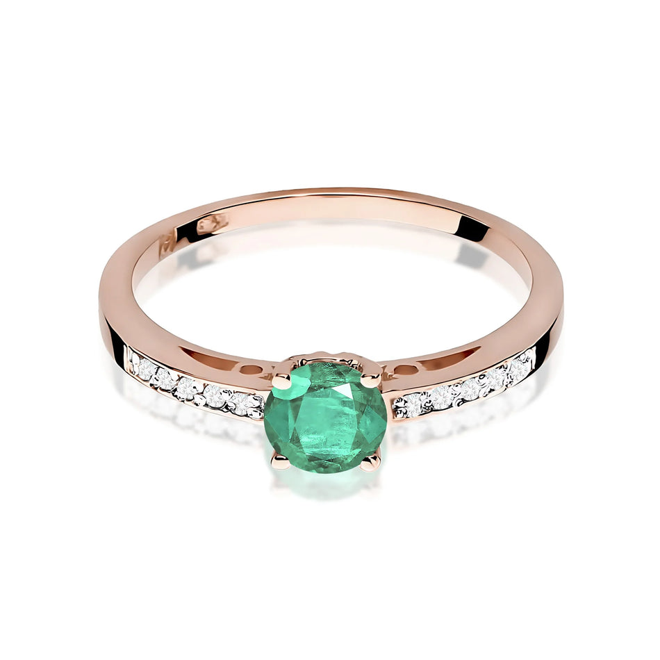 Gold Ring with 0.50ct Emerald and 0.05ct Diamonds