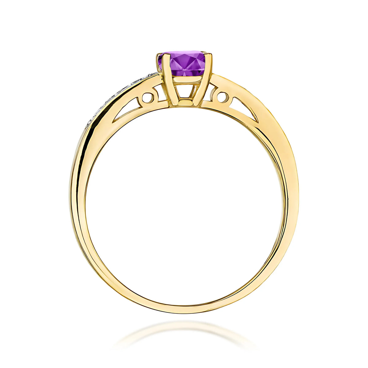 Gold Ring with 0.50ct Amethyst and 0.05ct Diamonds