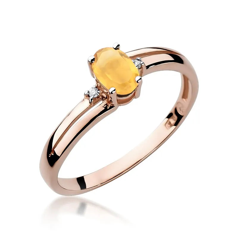 gold-ring-with-0-60ct-citrin-and-0-029ct-diamonds-w0068-ciy-01