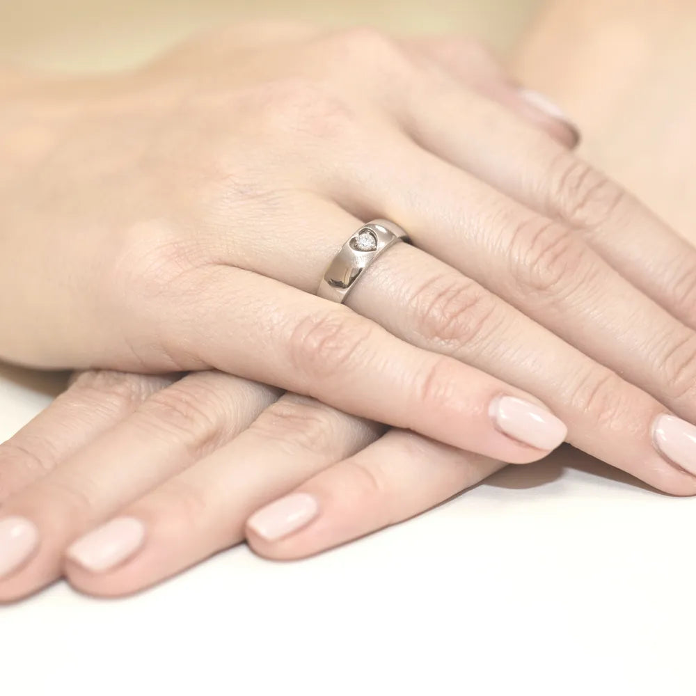 bague-en-or-avec-diamant-de-0-10ct-w0071-diw-01