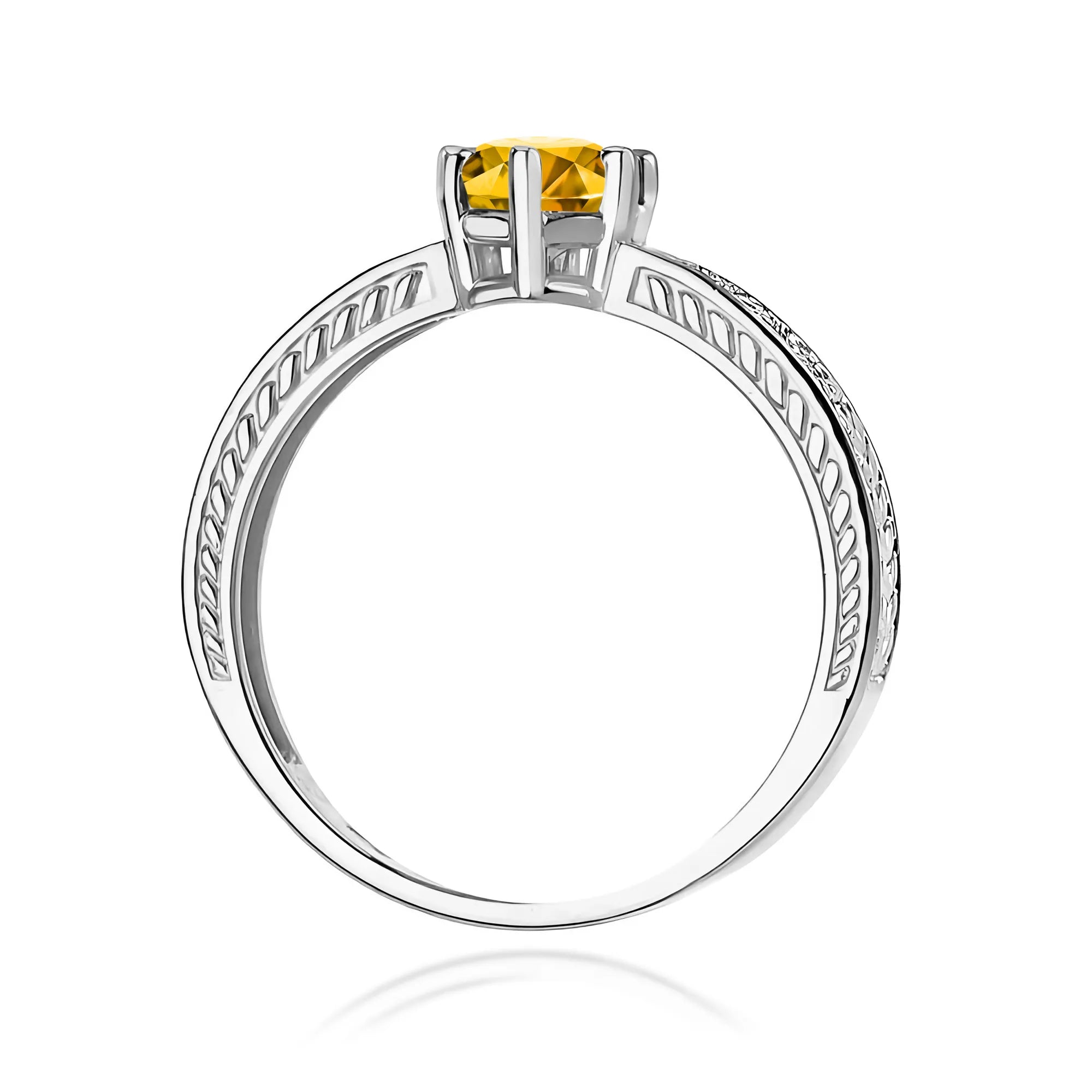 gold-ring-with-0-50ct-citrin-and-diamonds-w0075-ciy-01